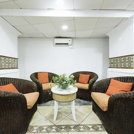 Palm - Excel & Apartahotel