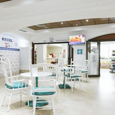 Palm - Excel & Apartahotel