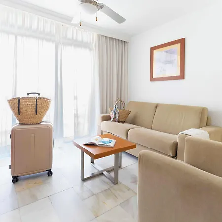 Ona Palm Aparthotel 3*